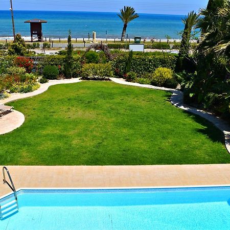Latchi Beach Front Villa - Private Heated Pool - Amazing Uninterrupted Sea Views 폴리스 외부 사진