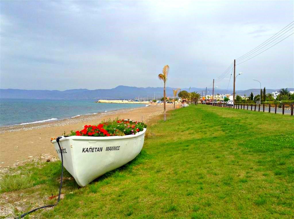 Latchi Beach Front Villa - Private Heated Pool - Amazing Uninterrupted Sea Views 폴리스 외부 사진