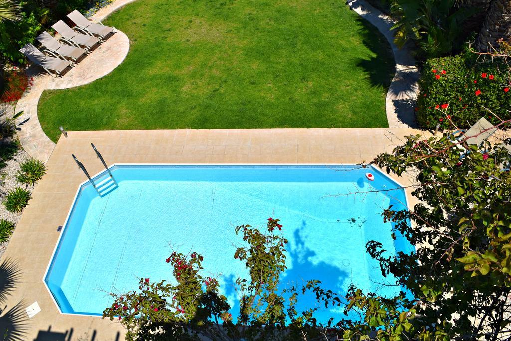 Latchi Beach Front Villa - Private Heated Pool - Amazing Uninterrupted Sea Views 폴리스 외부 사진